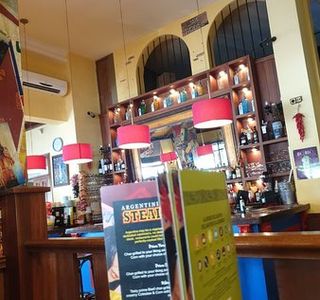 Browns Bar
