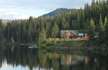 Flat Lake Provincial Park