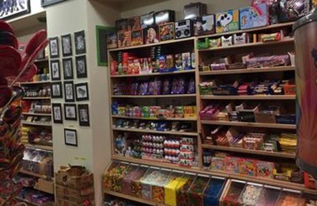 Olde Tyme Candy Shoppe