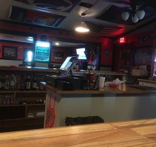 Rockies Bar & Grill