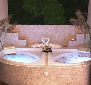 naturSPA & Salzgrotte