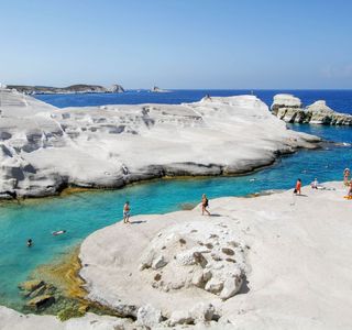 Sarakiniko Beach