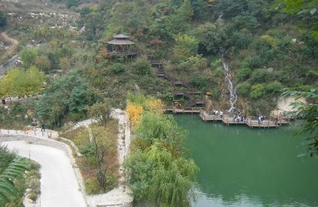 Jiu Ru Shan Waterfalls