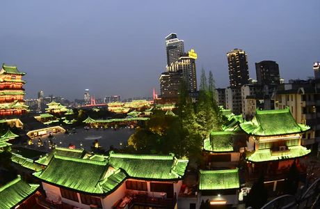 JiangXi HuaXing TaoCi YiShuGuan