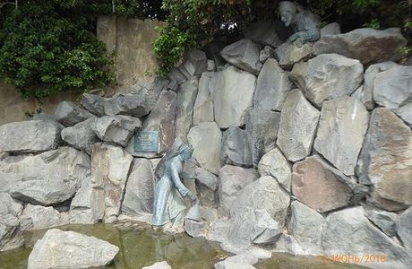 Sculpture Girl Arzy and Thieve Ali Baba