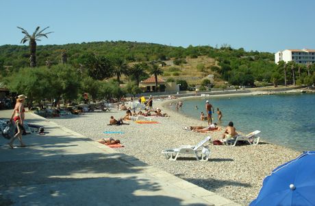 Beach Prirovo Vis