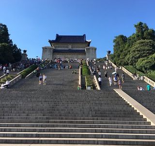 Sun Yatsen Mausoleum (Zhongshan Ling)