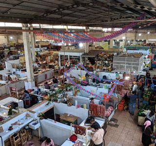 El Tzitz Cooking School