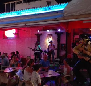 Bar Sola
