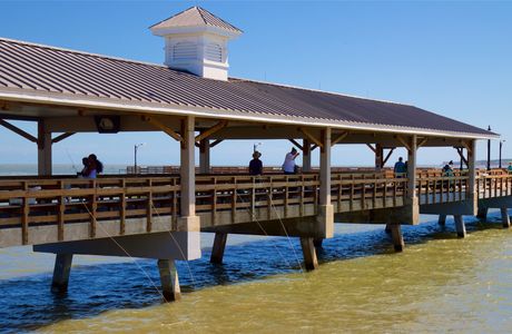 Fishing pier
