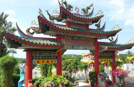 Wan Loong Chinese Temple