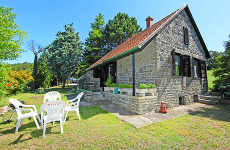 Kecskekorom House