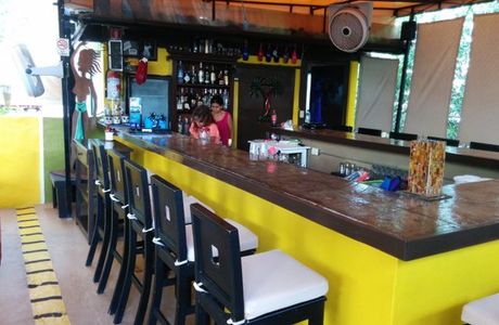 Twisted Palms Rooftop Lounge