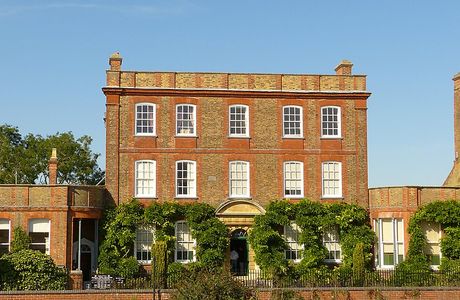 Peckover House