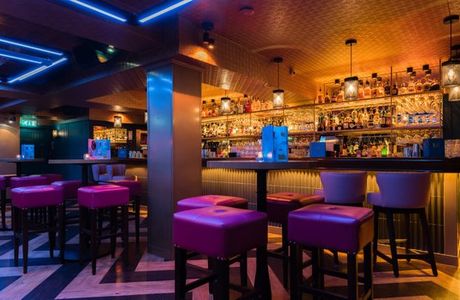 Be At One Cocktail Bar