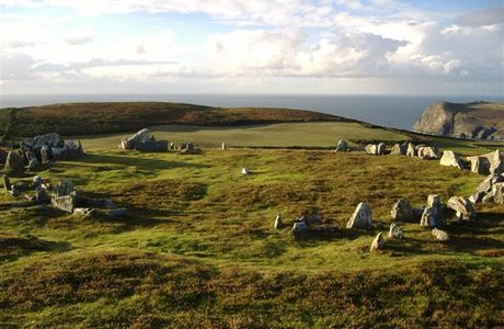 Meayll Hill Stone Circle
