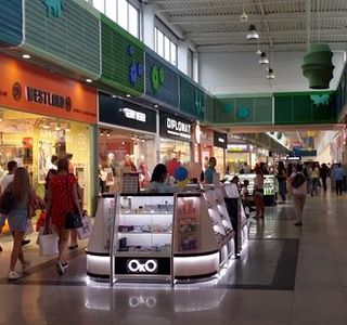 Shopping Mall Sedmoye Nebo