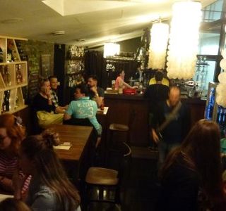 10 Prstov Cafe Bar