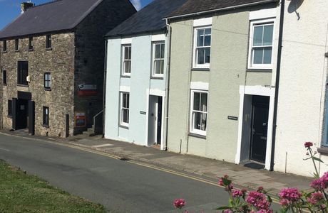 St Davids Trekking Centre