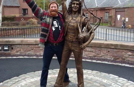 Bon Scott Statue