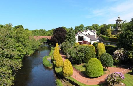 The Burns Memorial garden