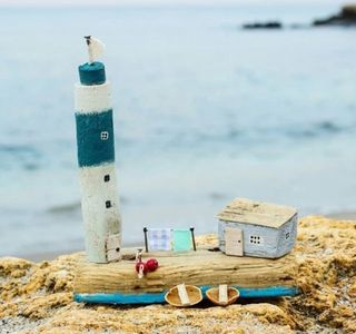 By the Sea Driftwood Company