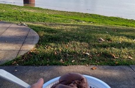 The Widow's Walk Ice Creamery and Bicycle Rentals