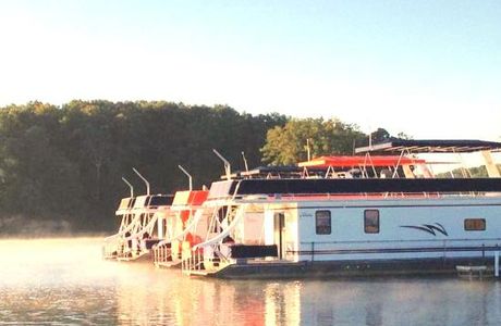 Lithia Springs Marina
