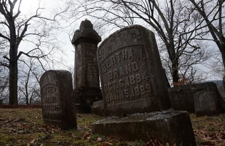 Myrtle Hill Cemetery