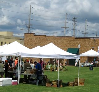 Downtown Waterfront Market