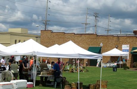 Downtown Waterfront Market