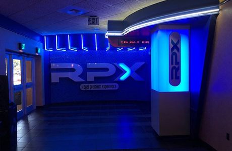 Regal Cinemas Hollywood 20