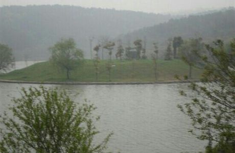 Zipeng Mountain