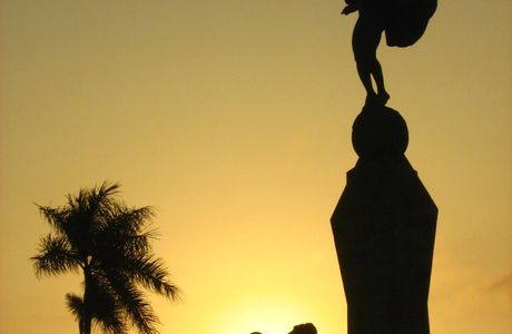 Monumento a la Libertad y el Trabajo