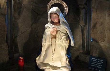 Virgen de los Tres Cerritos