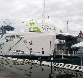 Caronte & Tourist