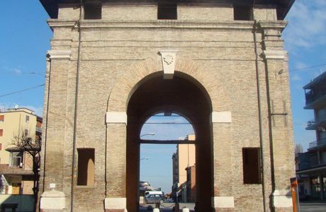 Porta Serrata