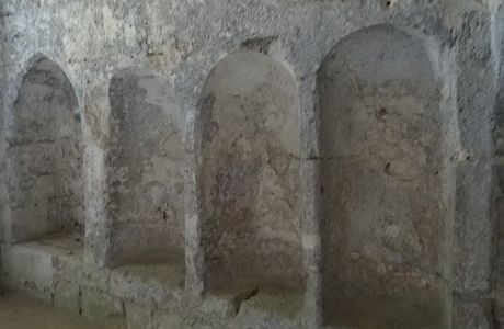 Crypte de l'Abbaye Saint-Medard