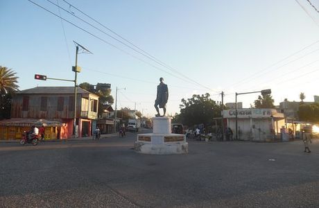 Toussaint Louverture Statue