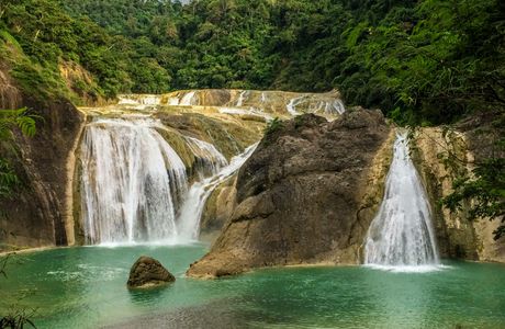 Sambaitani Falls