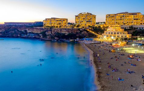 Golden Bay 1