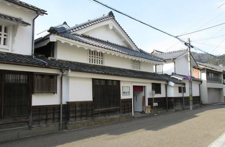 Kyu Mikamiye House