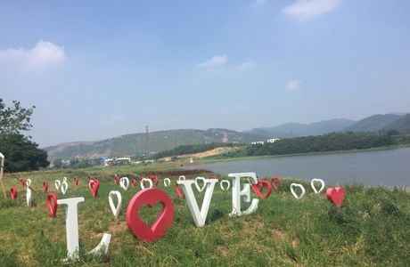 Dalian Minghu lake Hotspring Ski Resort