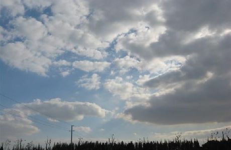 Zihai Luyuan Romantic Village