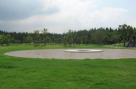 Shanghai Dongping Forest Golf Club