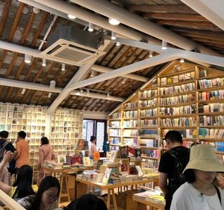 MoMi Cafe&Bookstore (Suzhou Dingxiang)