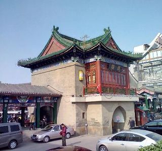 Antiques in Tianjin city Market