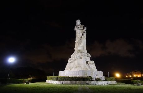Lin Mo-Niang Memorial Park