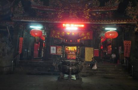Shi Lin Ci Cheng Gong