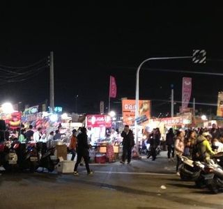 Wusheng Night Market